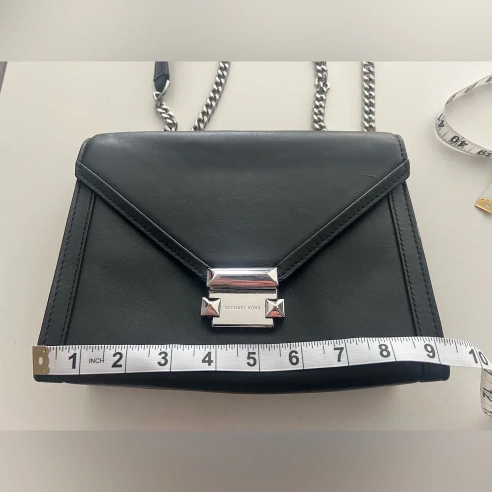 MICHAEL KORS Black Leather Chain Strap Handbag - Picture 4 of 8